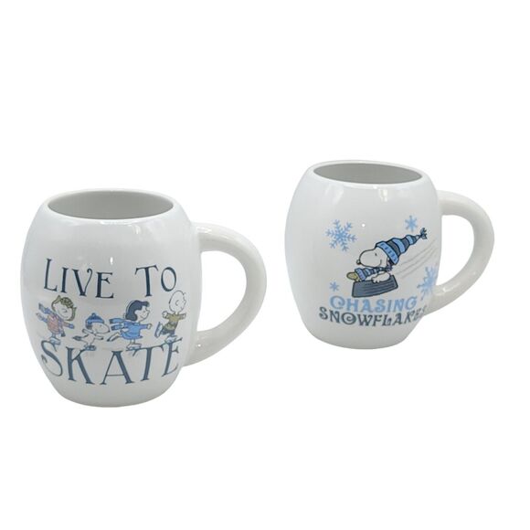 Peanuts Snoopy Set‎ Of 2 Ceramic Coffee Mug Double Sided Winter Themed Design - Picture 2 of 16
